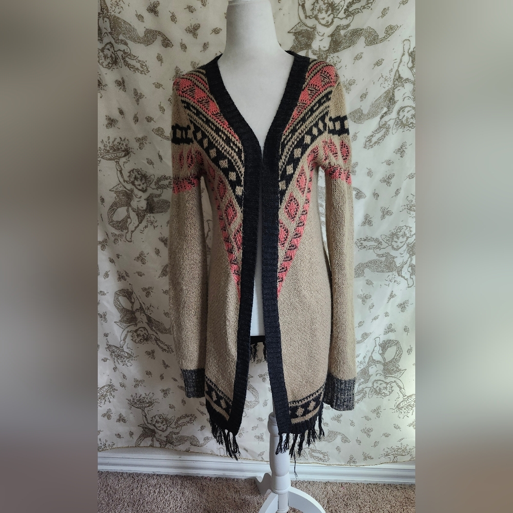 Beautiful Boho Long Fringe Tribial Print Grey Pink And Tan Bke Cardigab
